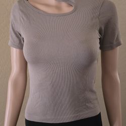 Popular 21 Taupe Ribbed Asymmetric Cut-Out Mock-Neck Top (Size S/M)