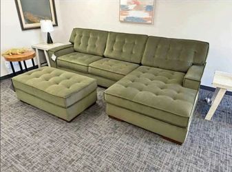 Olive Green Costumize Sectional Couch Set Only $39 Down Payment 👉 PLEASE ASK FOR JON GREEN WHEN YOU ARRIVE!
