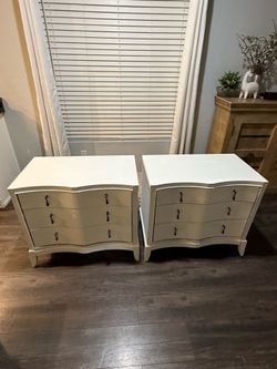 Legacy Classic White Nightstands w/ USB & Power Outlets - Set of 2
