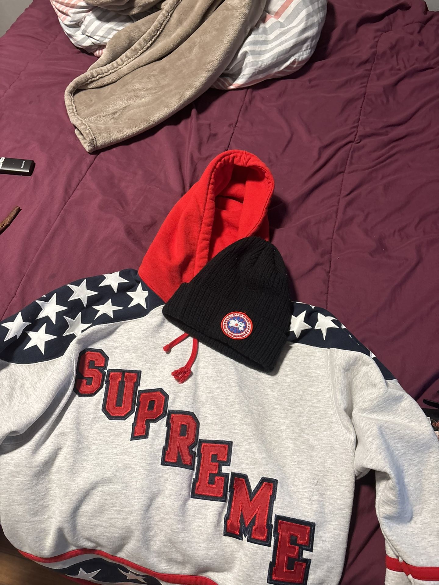 Supreme Hoodie, Goose Hat