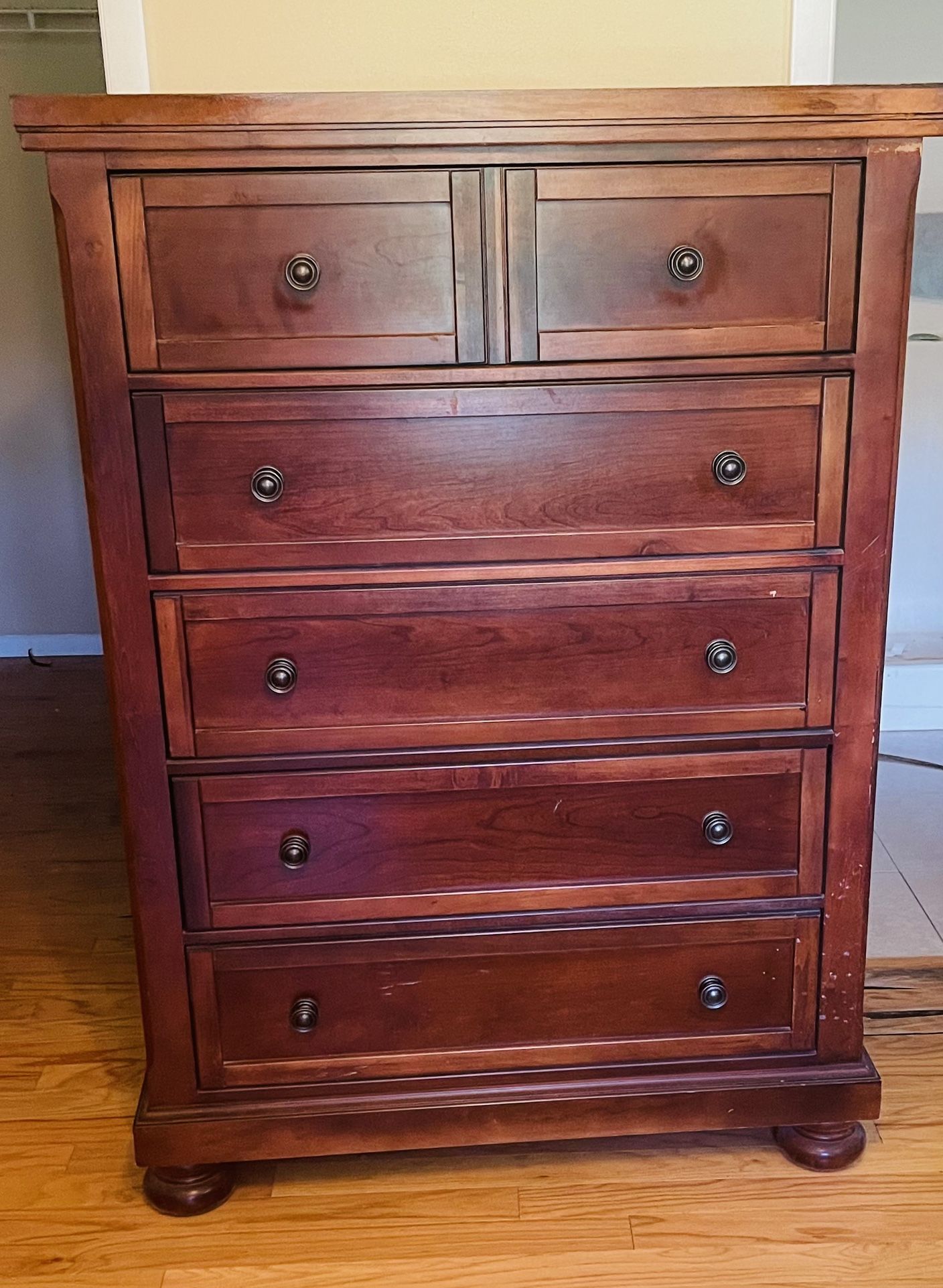 Bedroom Furniture Set (King size bed)