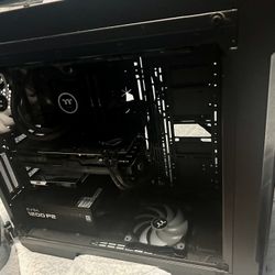 Selling Gaming Desktop