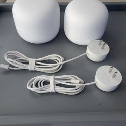 Google Nest Wifi Router and Point H2D GA00822