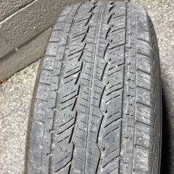 255/70-17 General Grabber Tire 🛞 25$