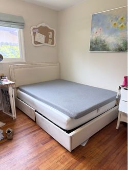 Nice full size bed