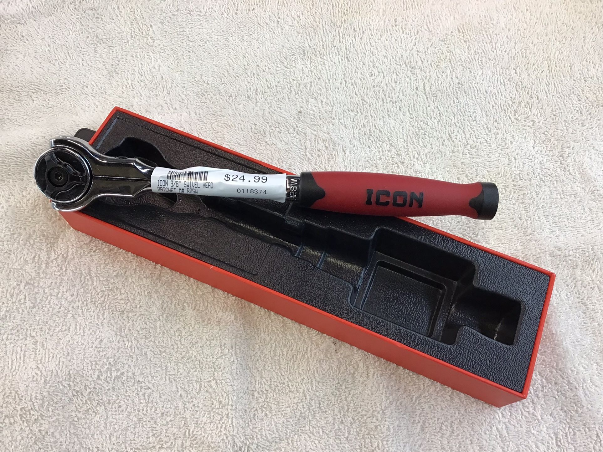 Icon 3/8” Swivel Head Ratchet Asking $24.99 0118374