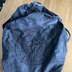 SUPREME STONE ISLAND BLACK CAMO BACKPACK/DUFFLE COMBO