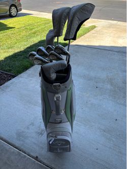 Golf Callaway women’s Solaire set.