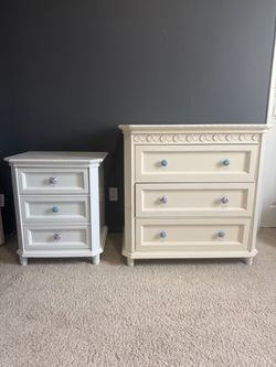 Vintage White Children’s Dresser & Nightstand Set