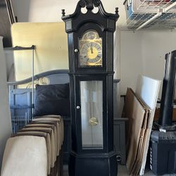Grandfather Clock - Tempus Fugit