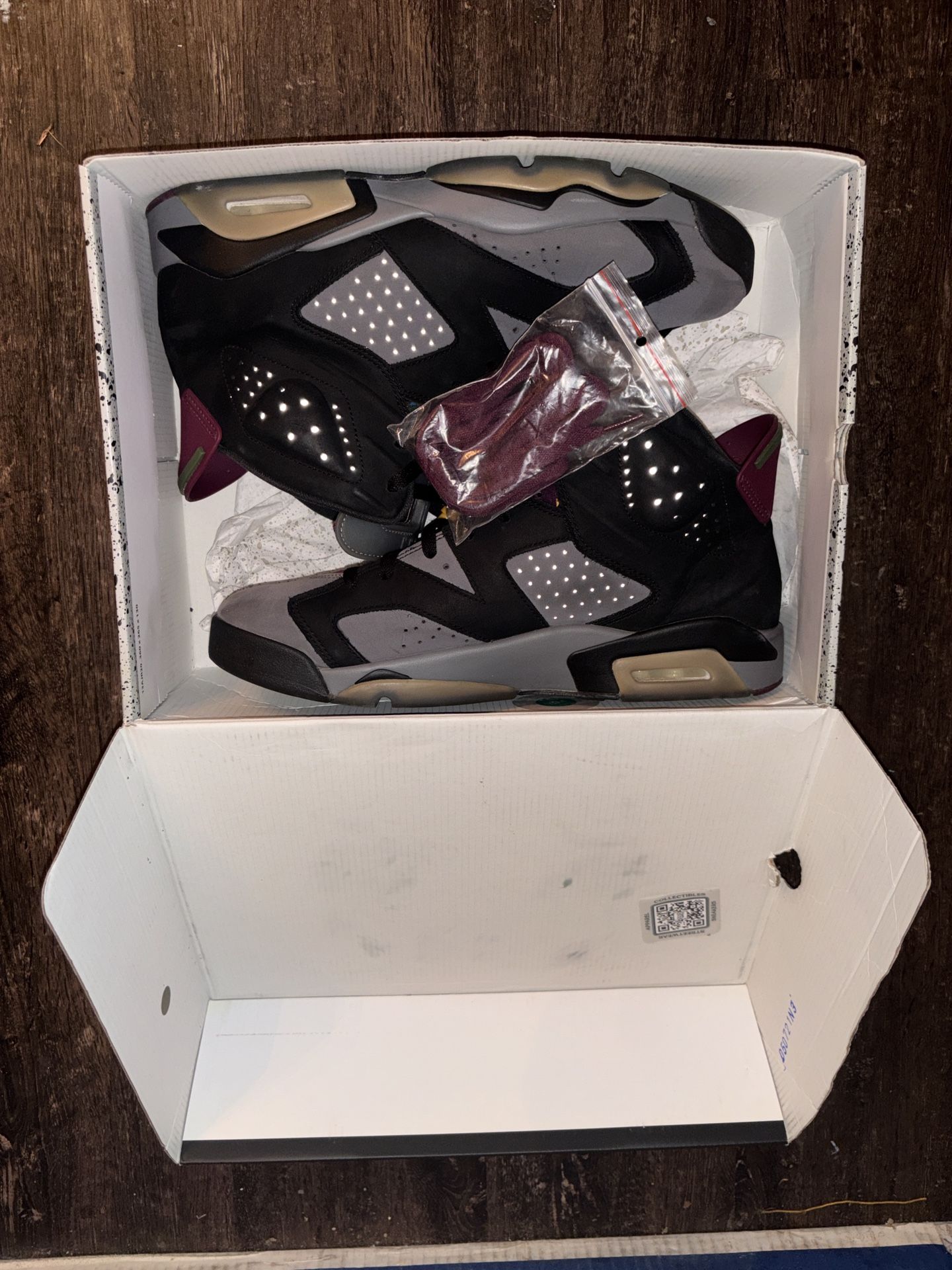 Jordan 6 Bordeaux 