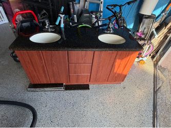Bathroom vanity 60in
