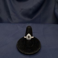 14k Diamond Pear Ring 