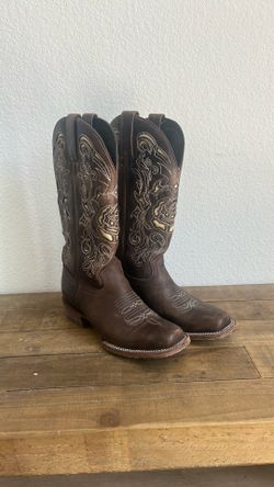 Women’s cowboy boots