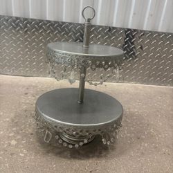Chandelier tiered stand for cupcakes/pastries 15” high $25 Perfect for showers, weddings, Sweet 16s and quinceanera’s 