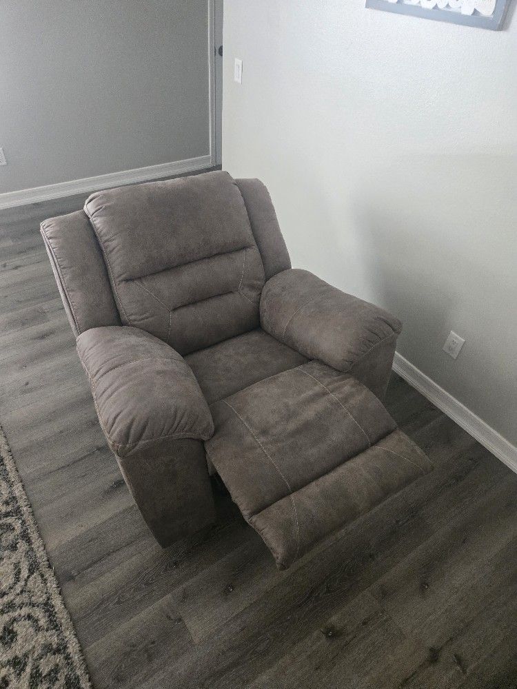 Recliner