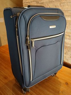 Samsonite Suitcase