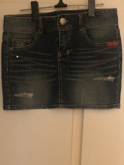Short skirt