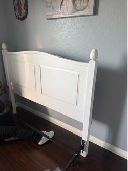 Queen bed
