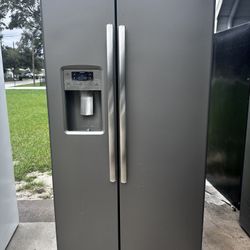 Ge Slate Refrigerator Works Well -30 DAY WARRANTY (delivery Available)