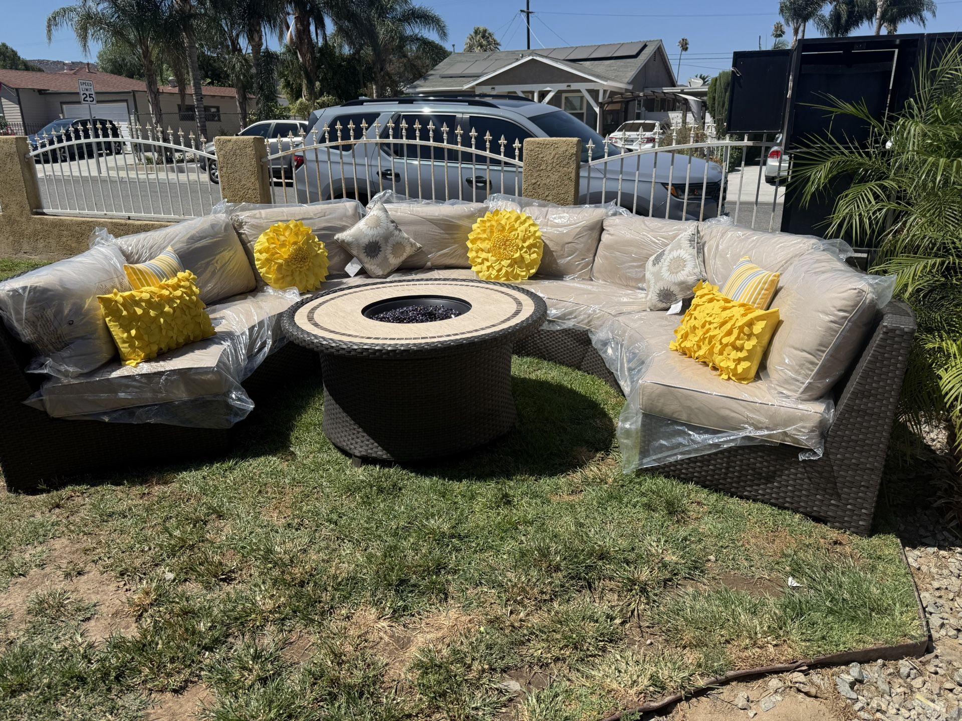 Brand New Patio Outdoor Furniture Set With Fire Pit