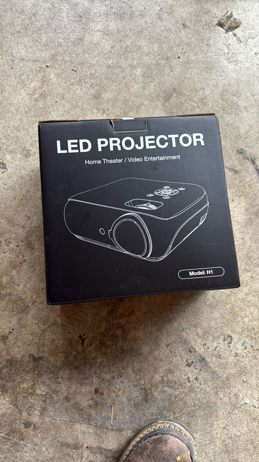 Brand new LED projector model number H1