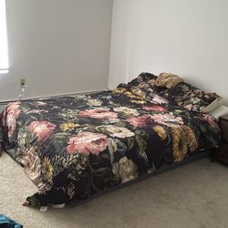 Queen temperpedic bed