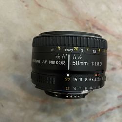 Nikon 50mm 1:8D