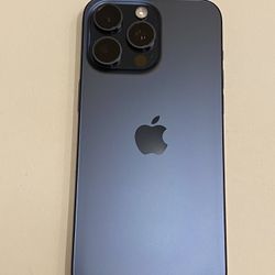 iPhone 15 Pro Max  Fully Unlocked 