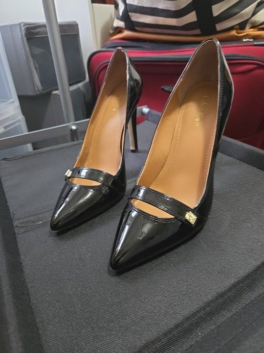 Calvin Klein Barbor Patent Leather Pumps Women's Shoes