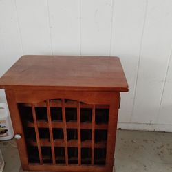Wooden wine rack table
