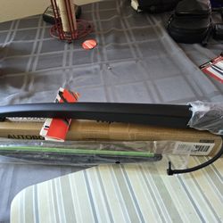 Gm Suv Rear Window Wiper Blade Arm And Wiper.