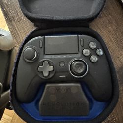 Nacon PS4 / PC Pro Controller