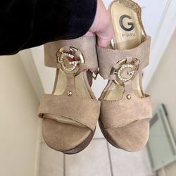 Guess Heels Sandals Sz 8