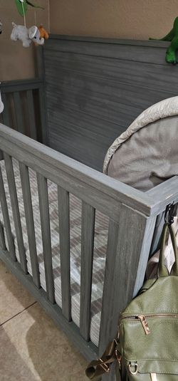 Crib/cuna