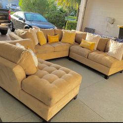 Cindy Crawford Sectional Sofá 