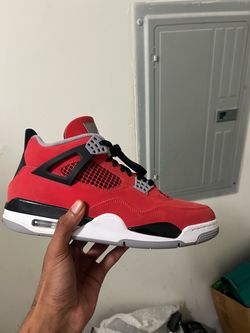 Jordan 4s “toro bravo”