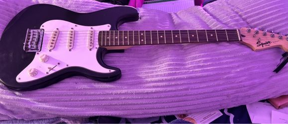 Squier by Fender Strat Electric Guitar