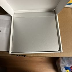 Apple Magic Trackpad 