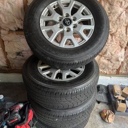 2025 Toyota Tacoma Original Tires 