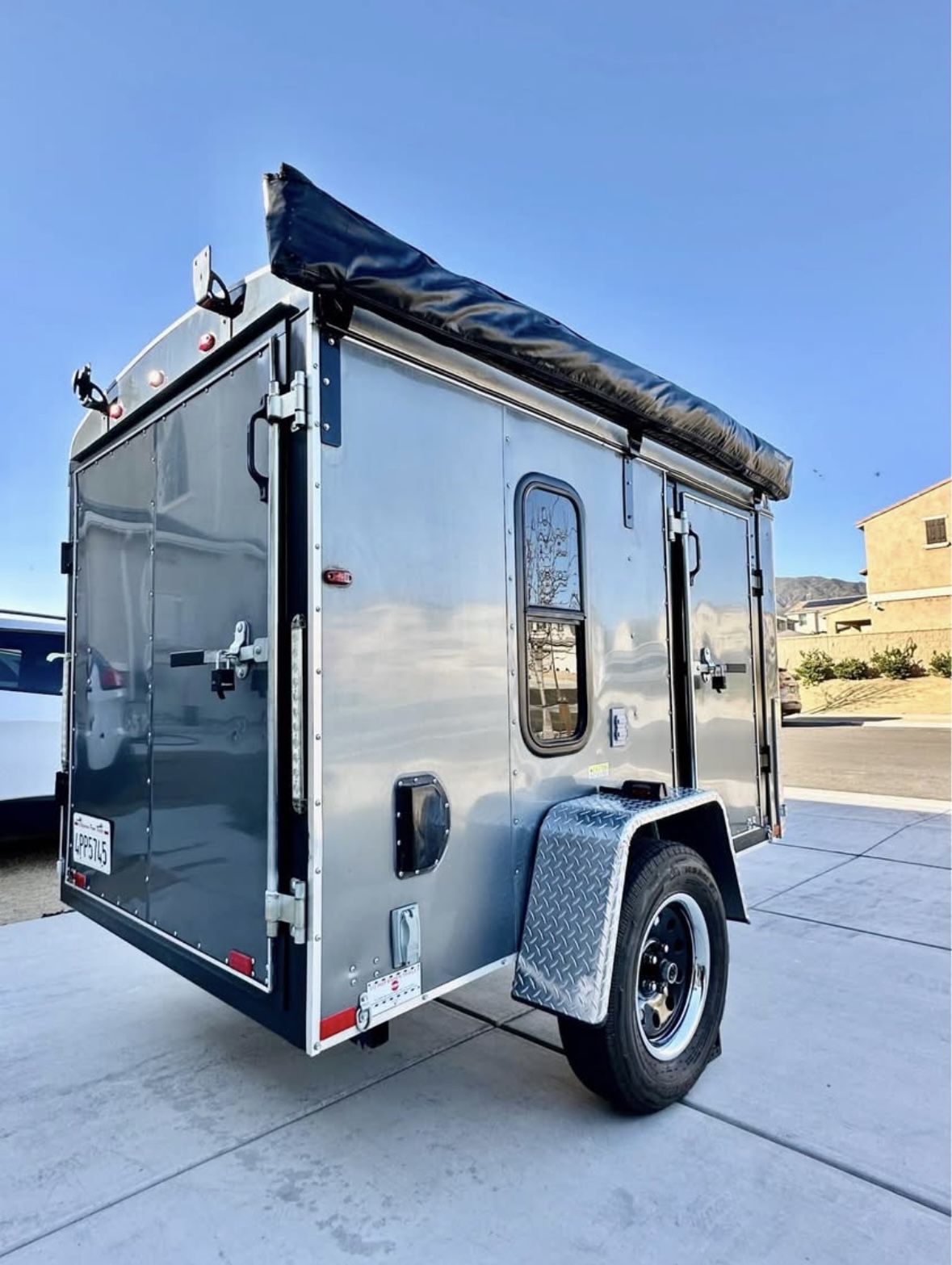 5x8 Custom Enclosed Trailer Camper Off Grid for Sale in Anaheim, CA ...