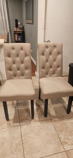 FREE CHAIRS