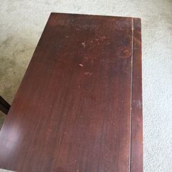 FREE NIGHTSTAND