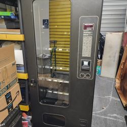 Snack Vending Machine
