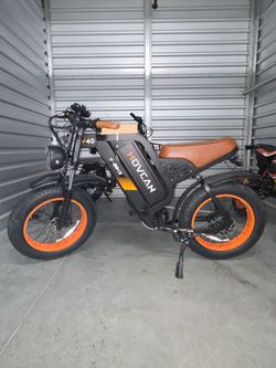 🔥 BRAND NEW MOVCAN V40 E-BIKE 🔥
No waiting for shipping. This bike is here, assembled, tested, and ready today.
Only 1 available.
