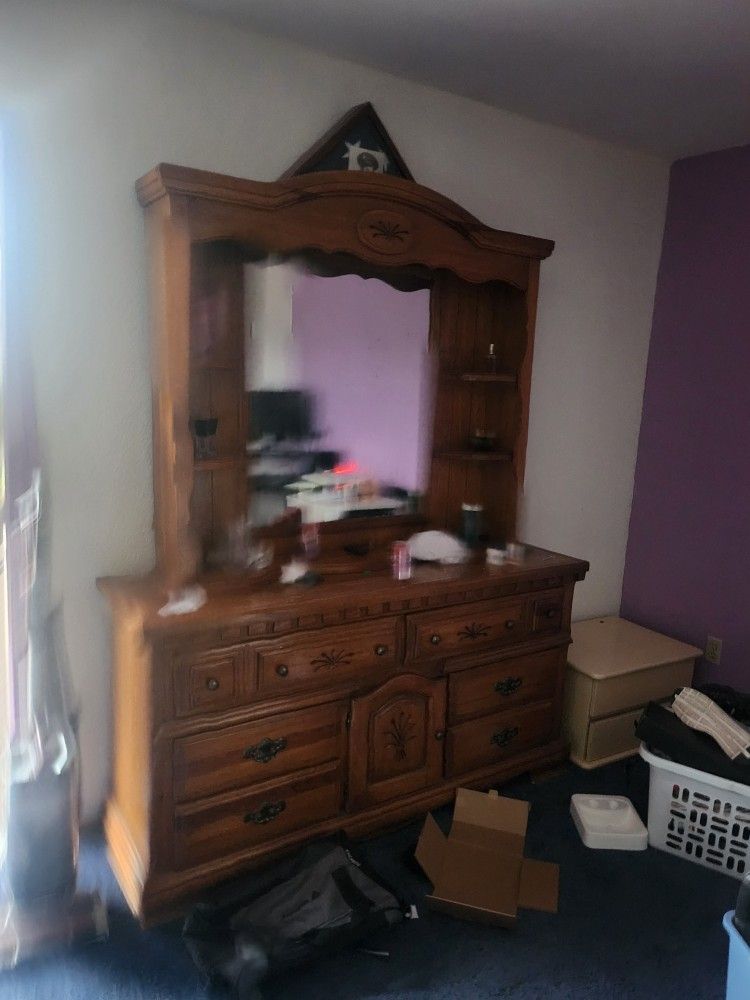 6 Drawer Dresser With Mirror