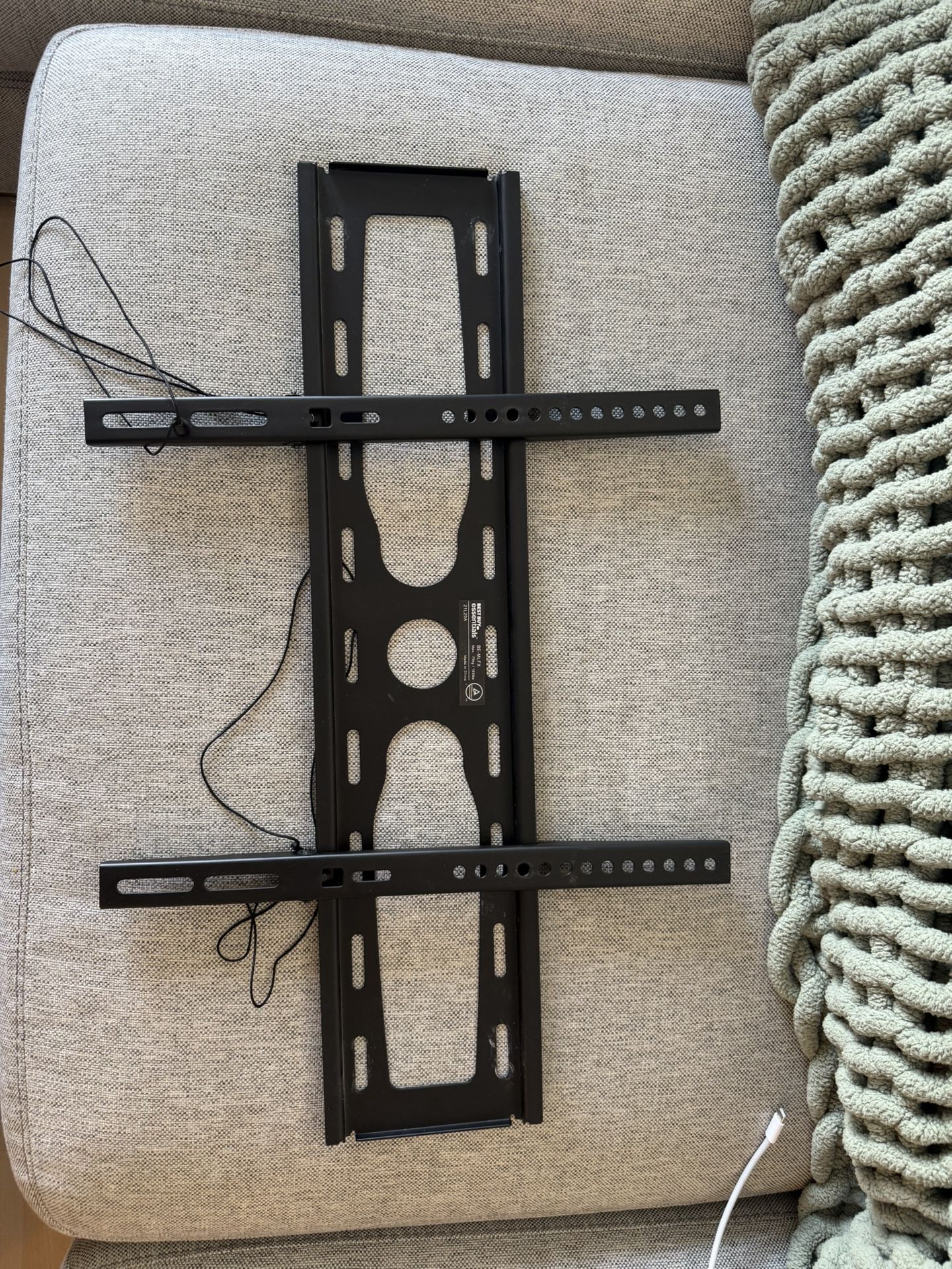 TV mount