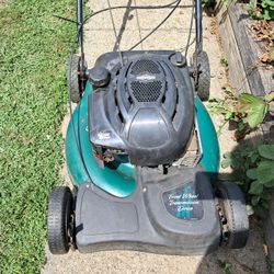 Craftsman Self Propelled Lawn Mower 