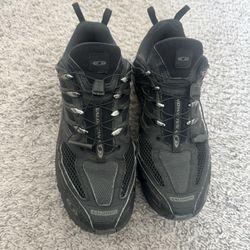 Used Size 10.5 Salomon ACS Pro Black