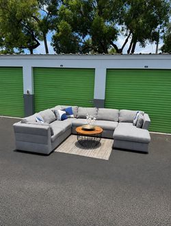 City Furniture Amber Sleeper Sectional Couch with Storage Chaise